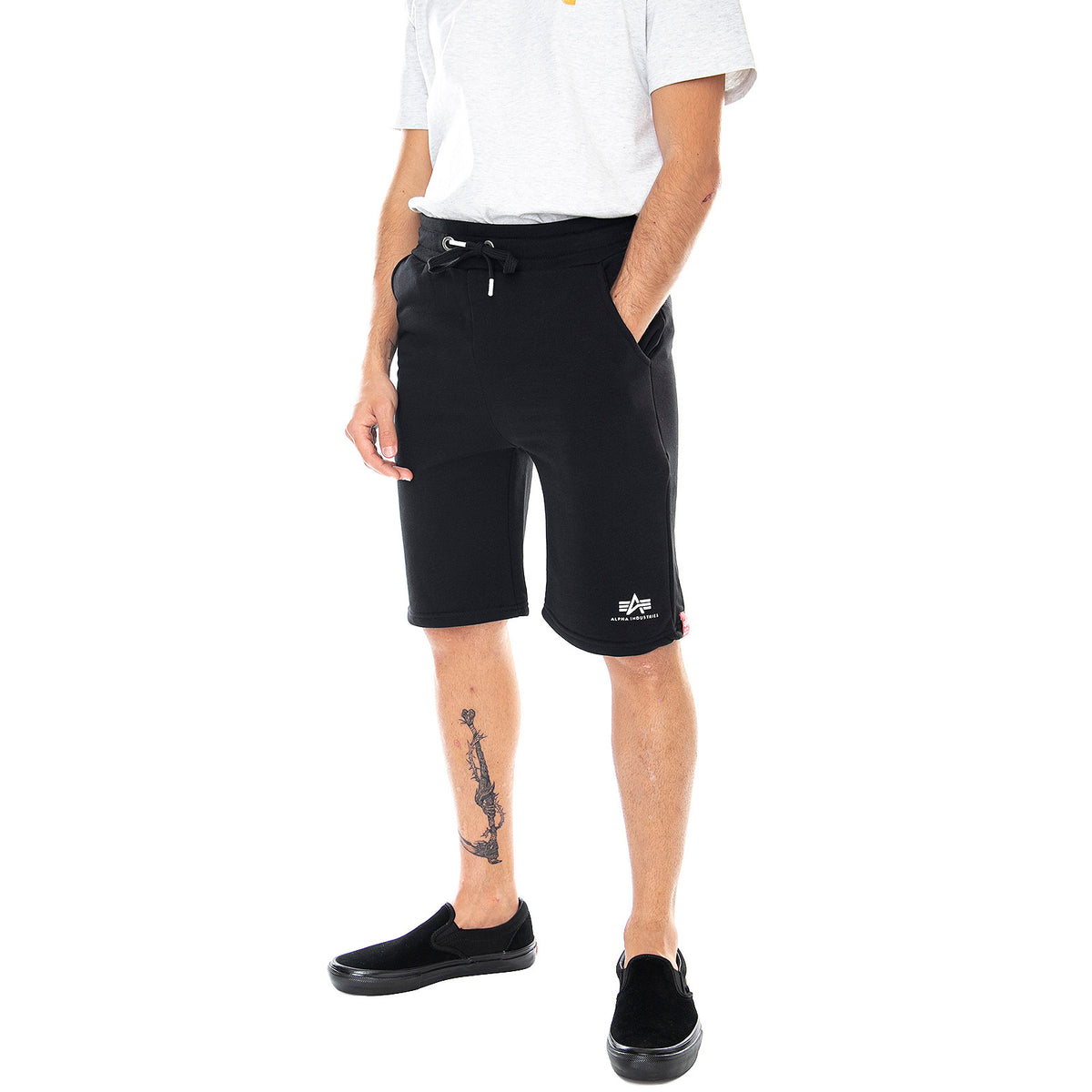 Mens Basic Small Logo Shorts - Black - Bermuda Uomo Neri 116363-03 . ALPHA INDUSTRIES 