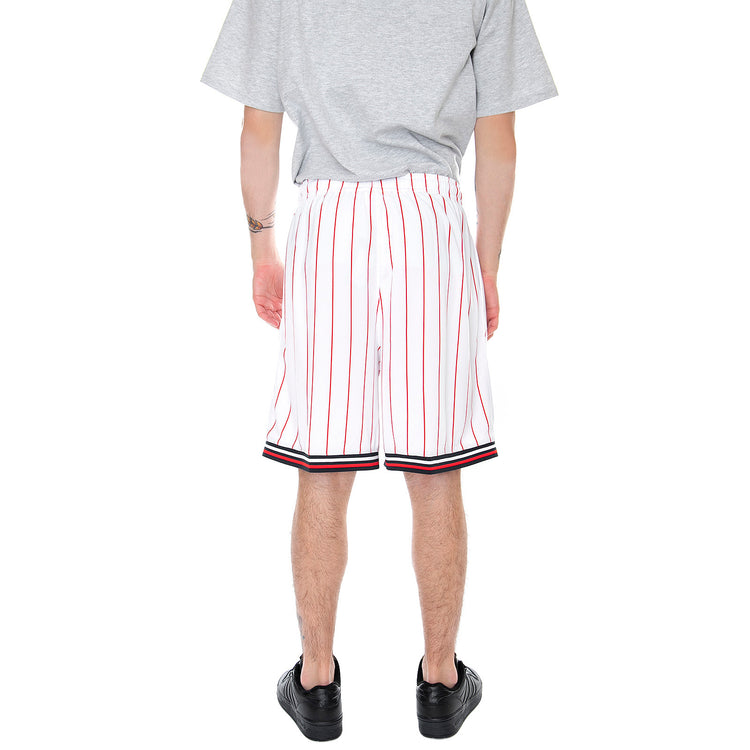 Signature Pinstripe Shorts - White - Bermuda Uomo Bianchi KRCKKMQ22006WHT . KARL KANI 