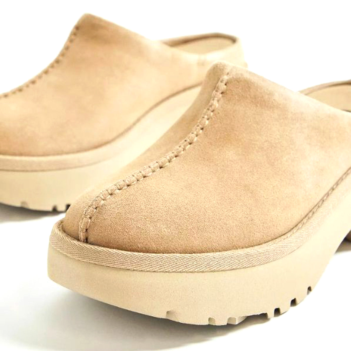 NEW HEIGHTS CLOG SAND - Sandali Donna Beige UGSNHCLSAN1152731W . UGG 