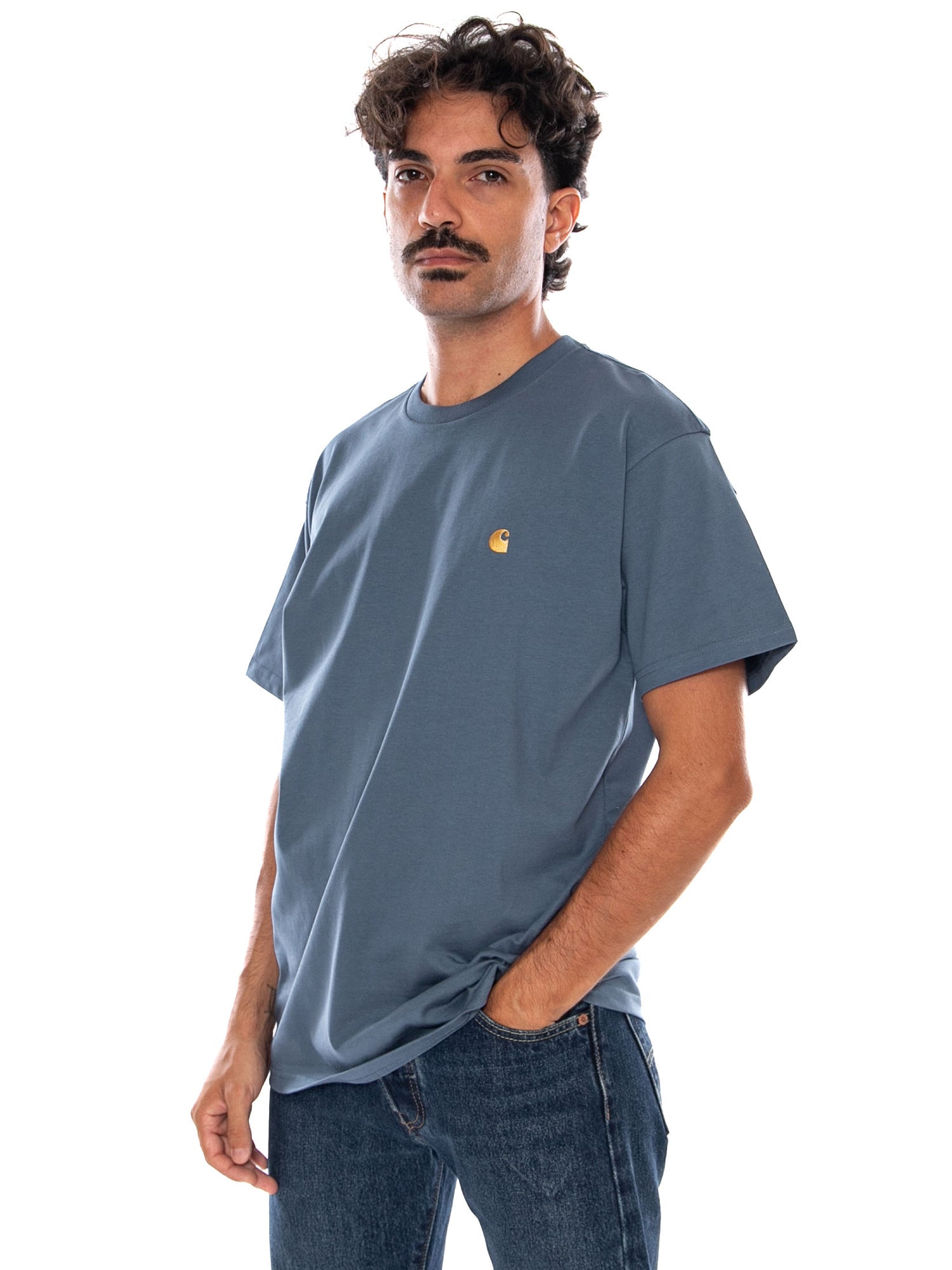 CARHARTT WIP S/S CHASE T-SHIRT ICESHEET / GOLD - Maglietta Girocollo Uomo Azzurra I026391 3XFXX CARHARTT WIP 