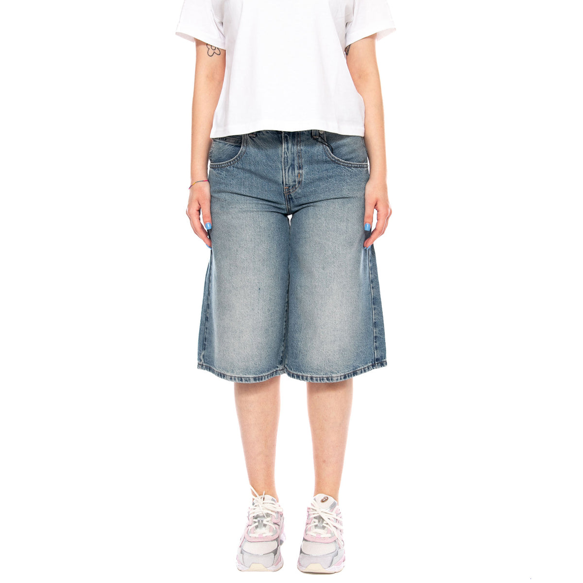 SUPER BAGGY JORTS DENIM JEANS - Bermuda Denim Jeans Donna Blu 005DT 0002 LEVIS 