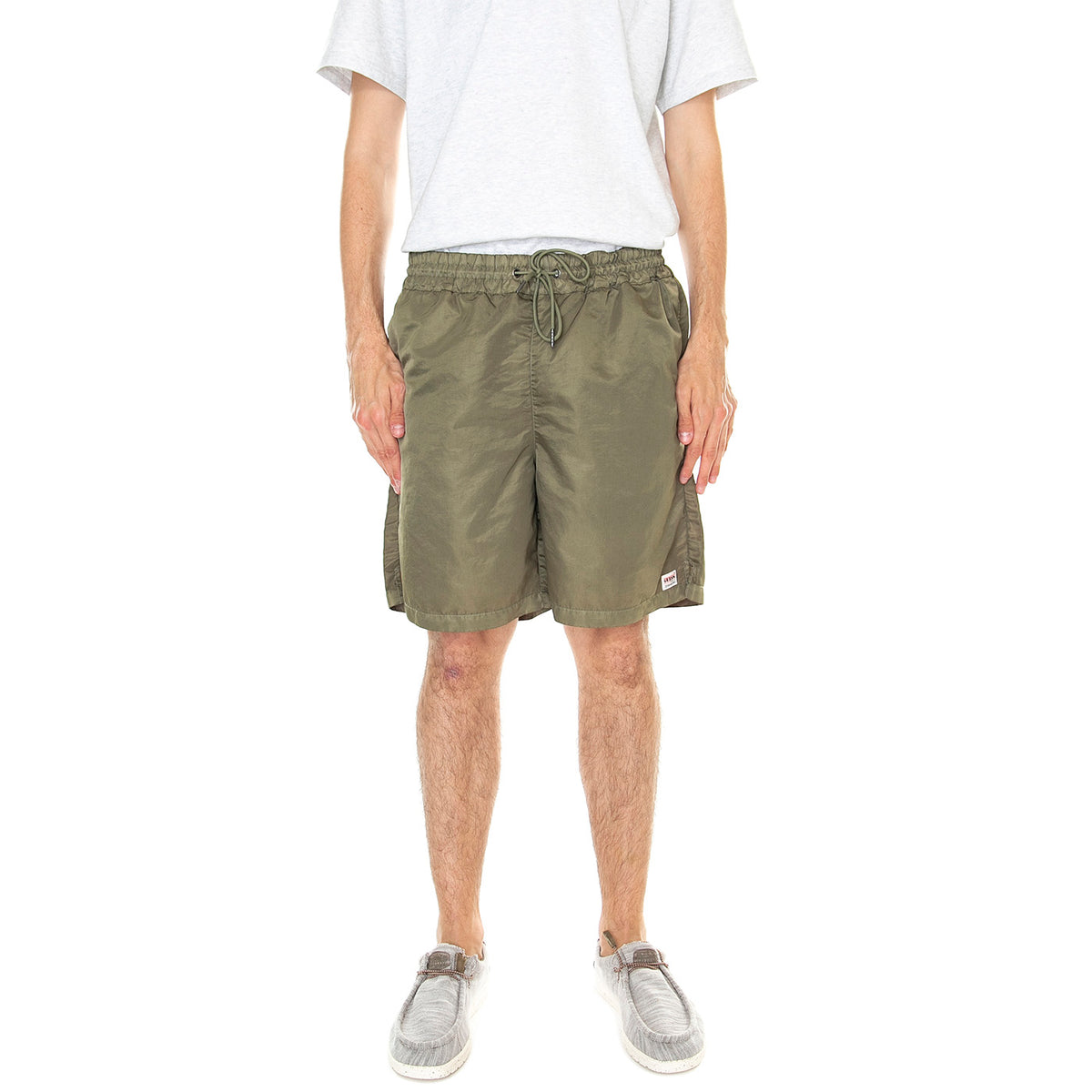 M' Go Washed Nylon Shorts Green - Bermuda Uomo Verdi M3GQ20WFCA0-F8EK . GUESS ORIGINALS 