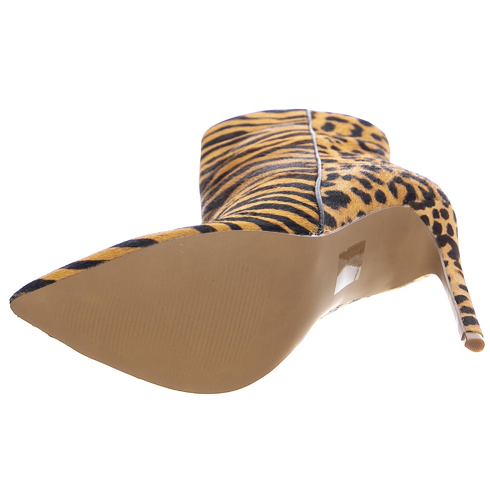  206375_4  STEVE MADDEN 