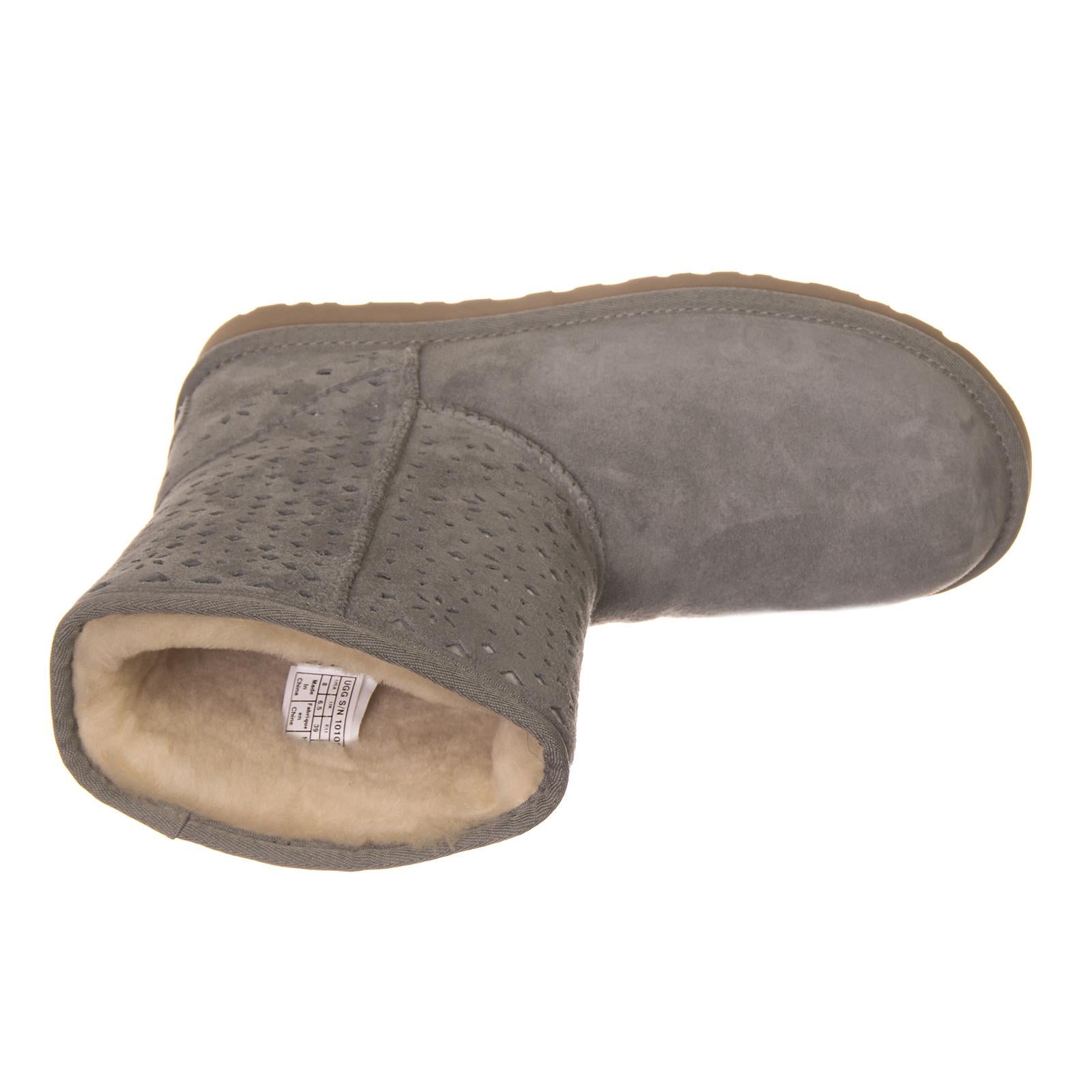 CLASSIC SHORT FLORA LIGHT GREY UGSCLSFLOLGY1010287W  UGG 