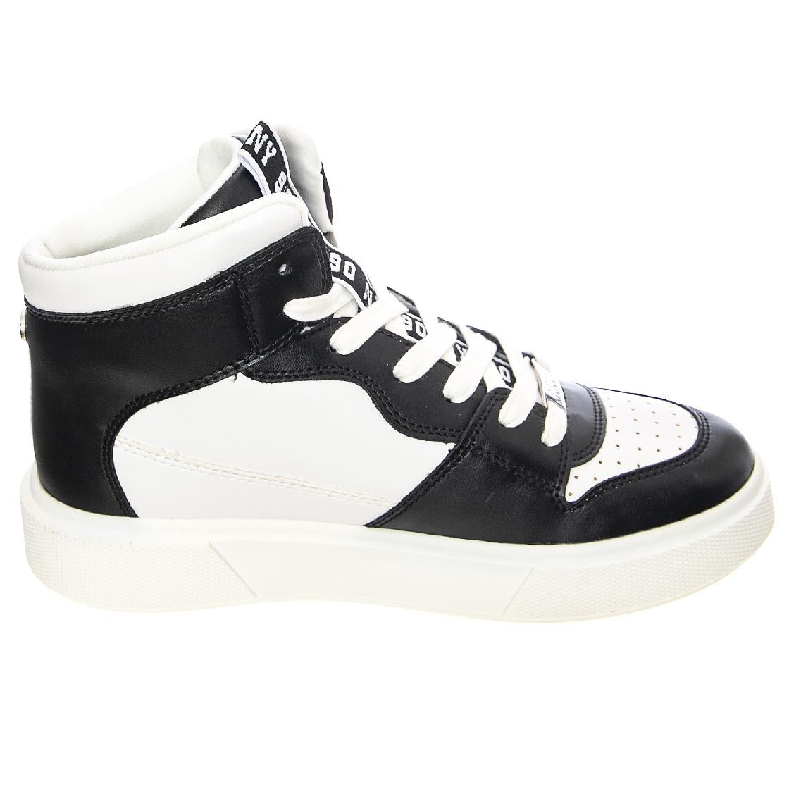  SMPHOOP-BLKWHT  STEVE MADDEN 