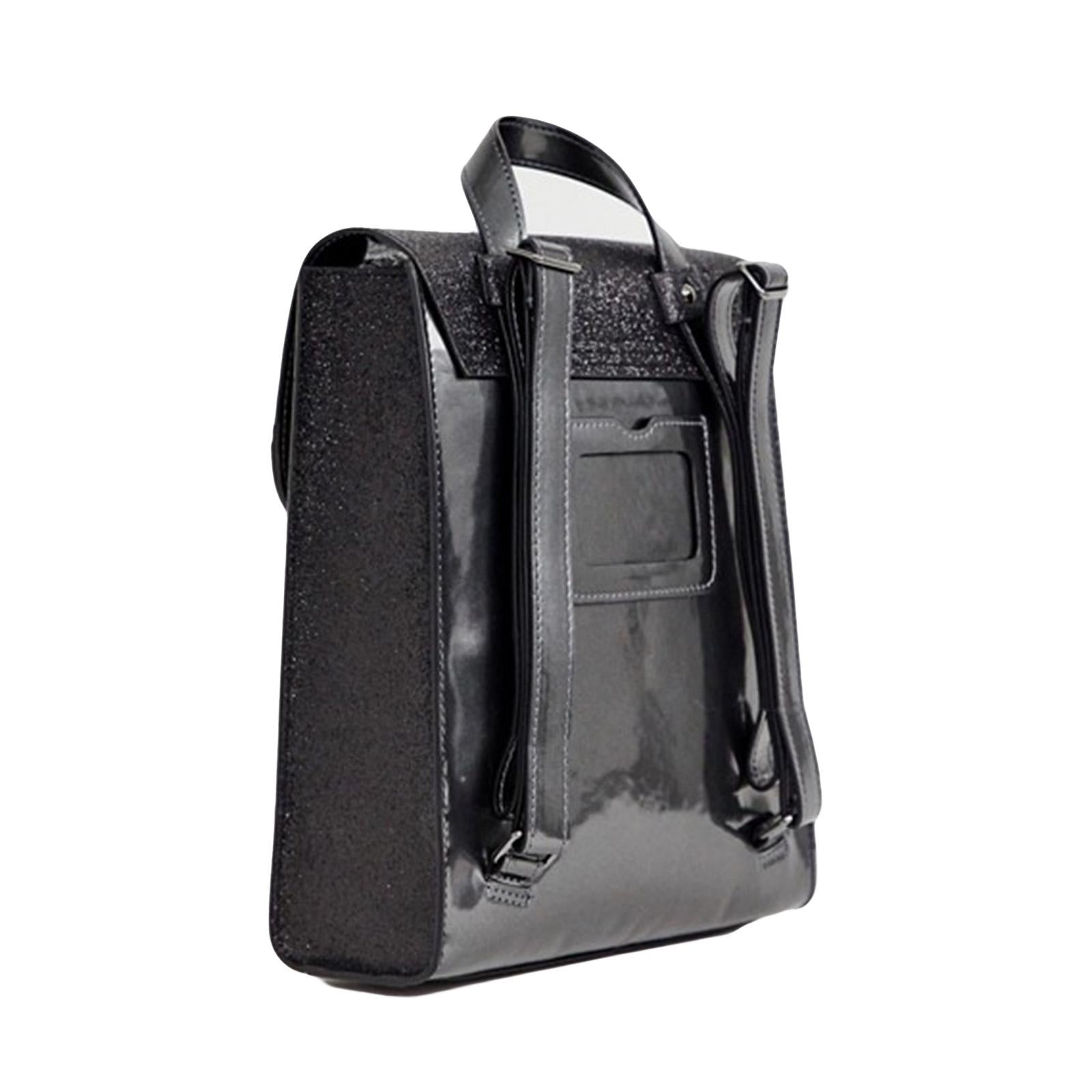  DMAAB091002  DR.MARTENS 