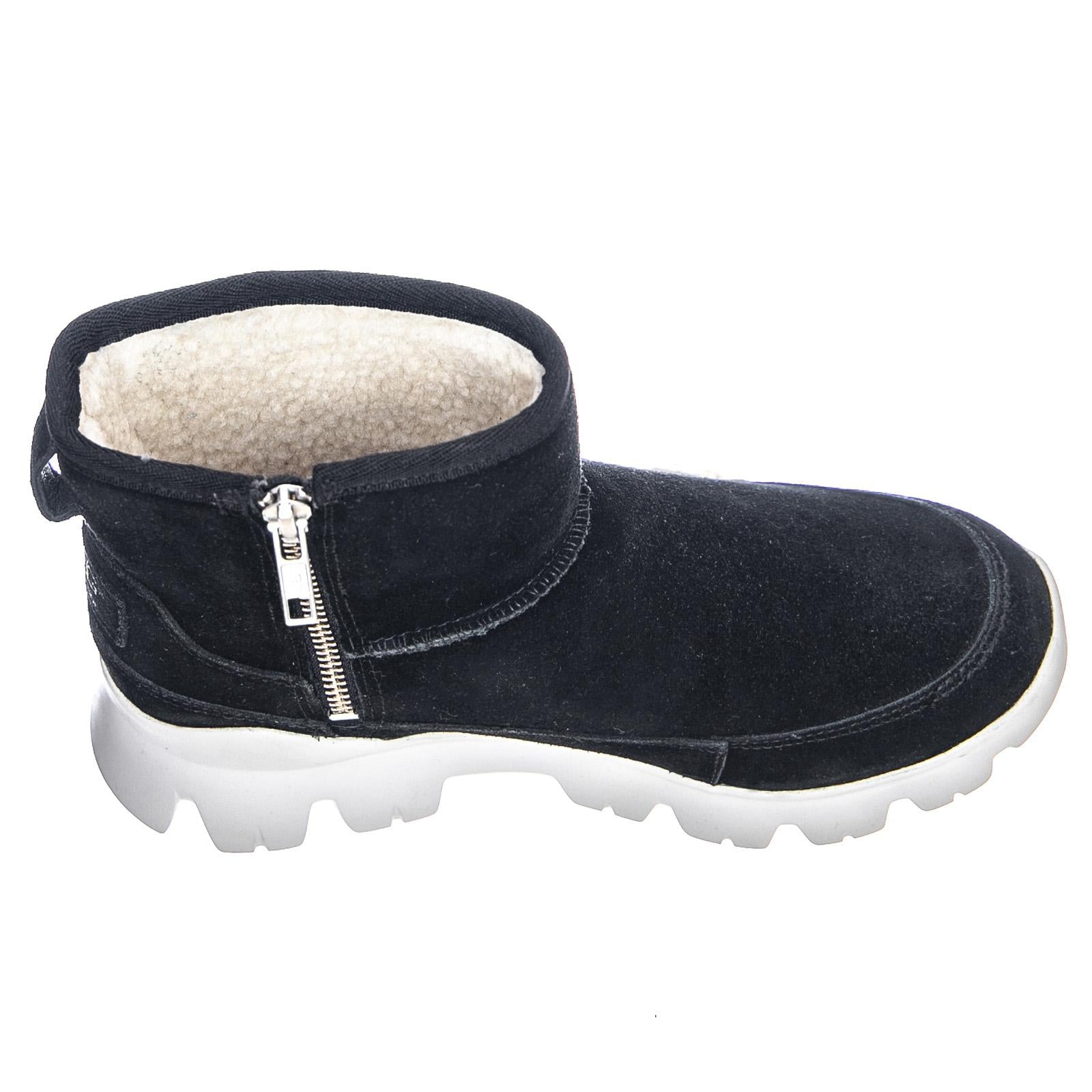  UGSPALSNBK1095541W  UGG 