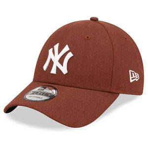Linen 9Forty New York Yankees Brown / Snow White - Cappellino con Visiera Marrone 60357970  NEW ERA 