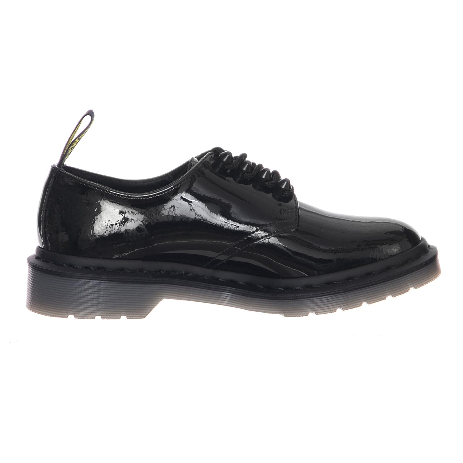 SMITHS STUD BLACK PATENT SMITHSBP22648001  DR.MARTENS 