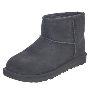  UGKCLMCHA1017715K  UGG 