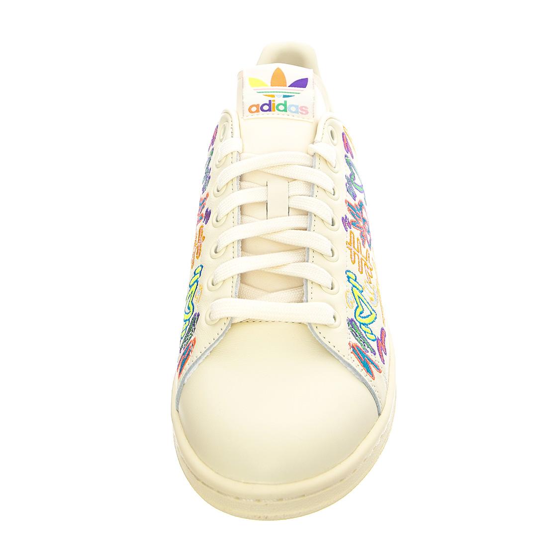  GX6394  ADIDAS 