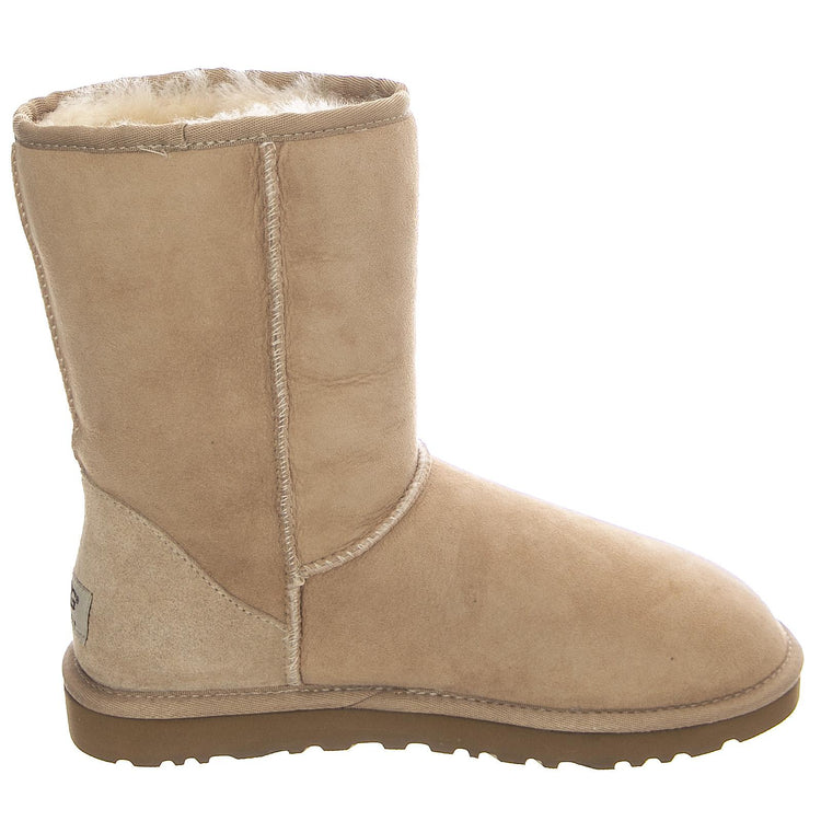  5825-W  UGG 