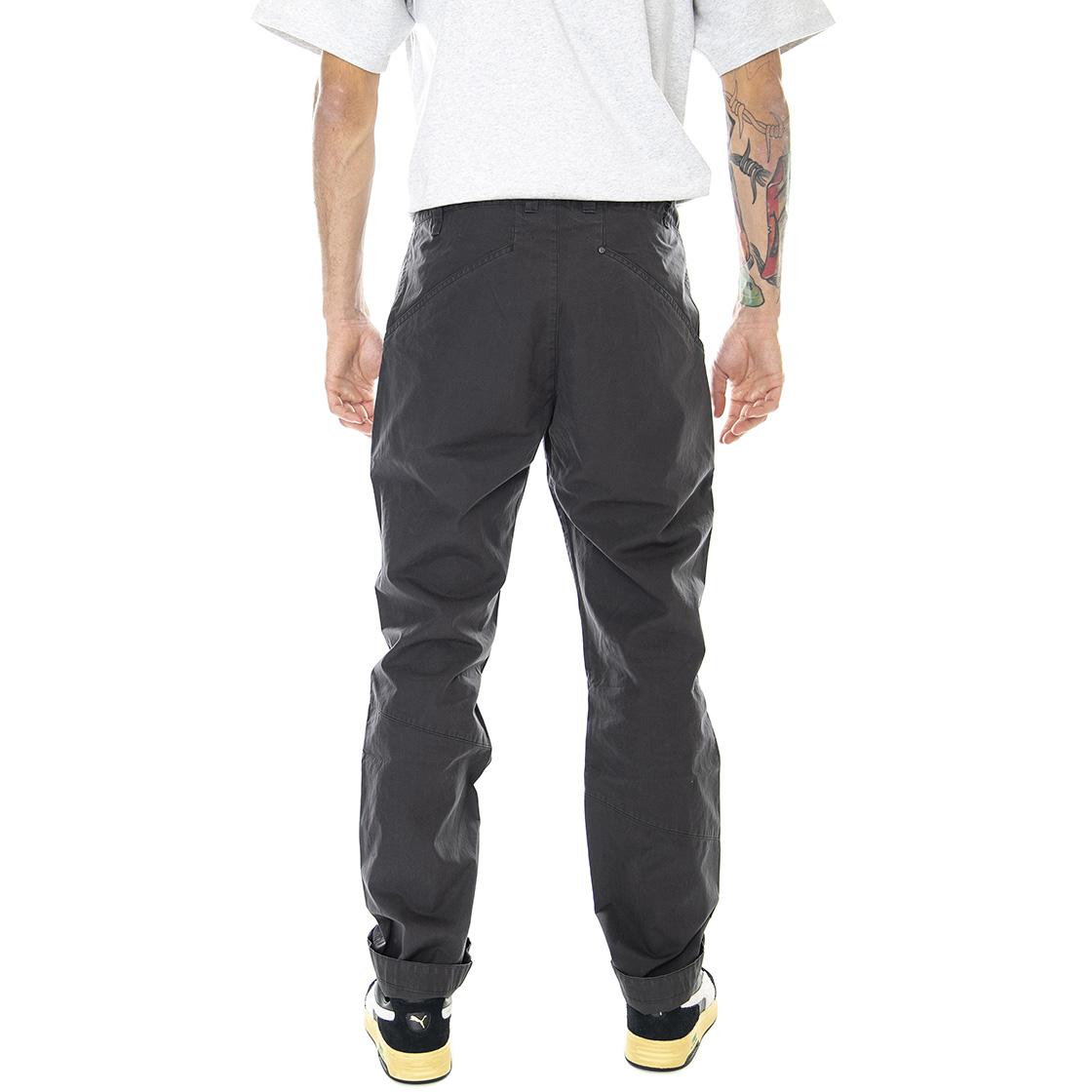  15597M12-961  KLATTERMUSEN 