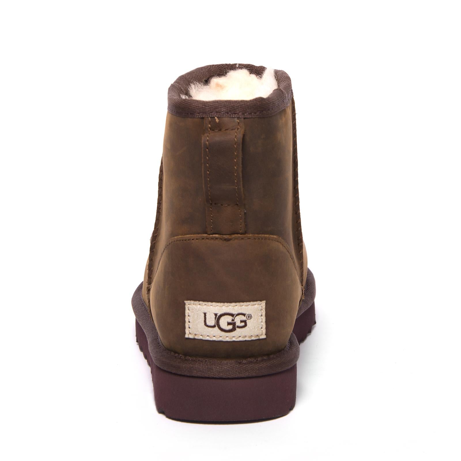 MINI CLASSIC  LEATHER CHESTNUT UGSCLMLEACNW  UGG 