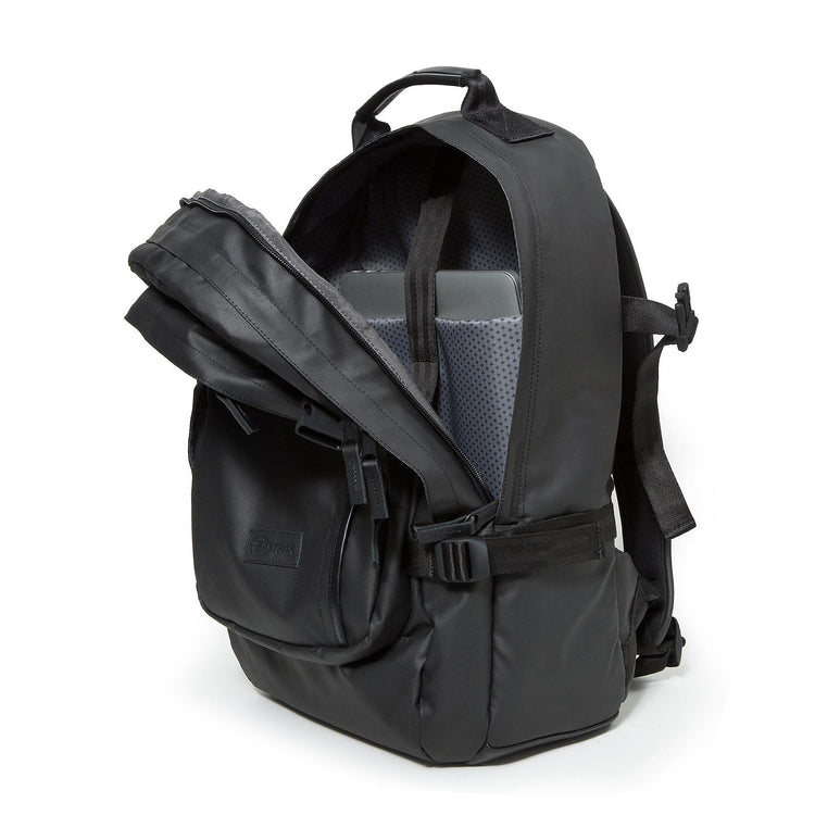 VOLKER BLACK COATED EK20758Q  EASTPAK 