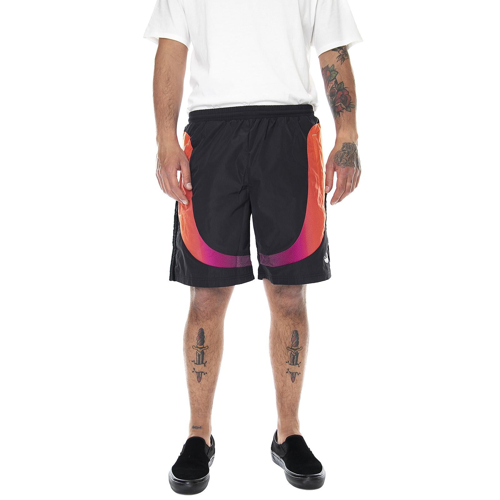  GN2467  ADIDAS 