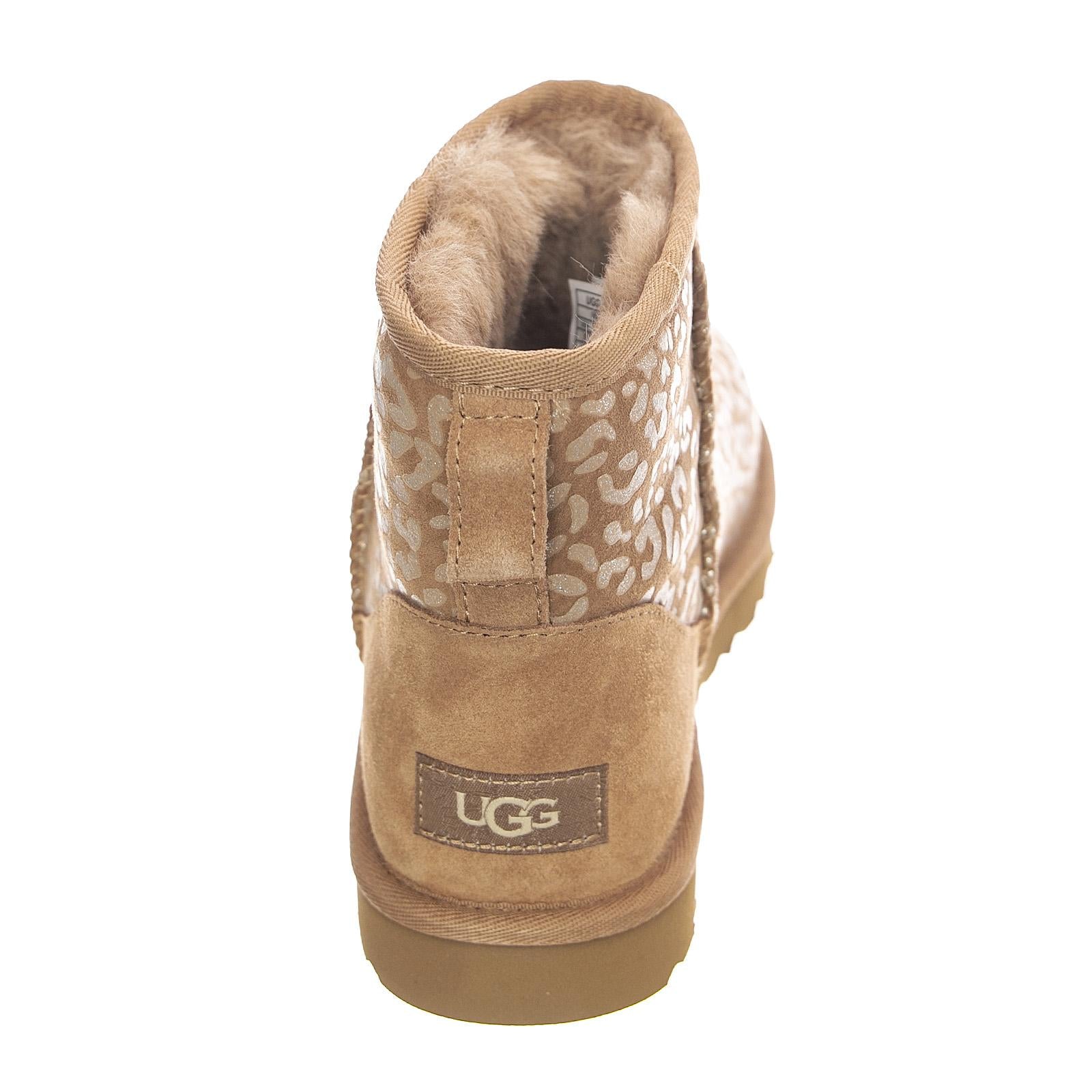  UGSCLMSNLAM1113494W  UGG 