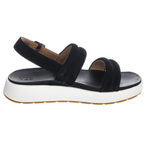  UGSLYNNBK1111071W  UGG 