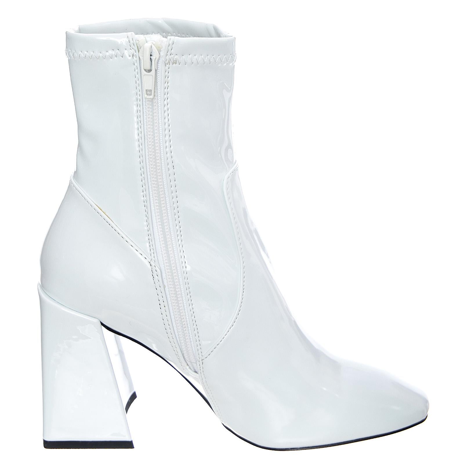  ROW01S1-ROW  STEVE MADDEN 