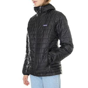 W's Nano Puff Hoody Black - Giacca Invernale con Cappuccio Donna Nera 84227-BLK  PATAGONIA 
