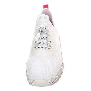  JMYLESS WHITE  STEVE MADDEN 