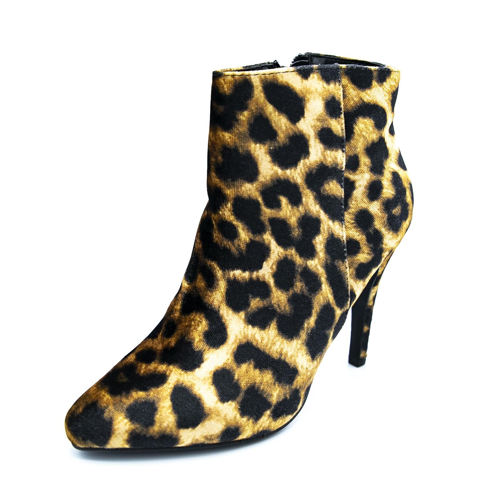  SALLO02J1  MADDEN GIRL 