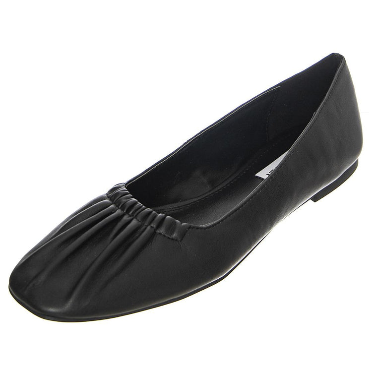  SMSQUAINT-BLK  STEVE MADDEN 