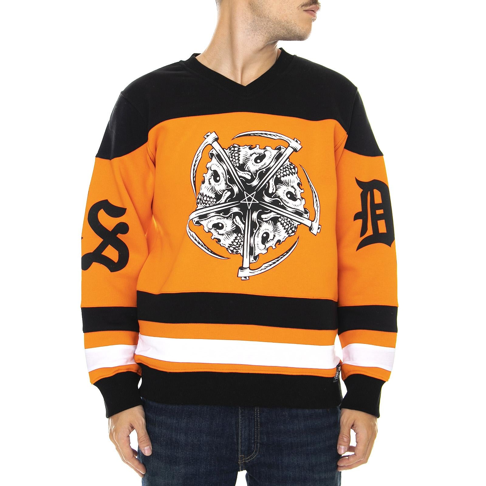  CRN0064BLK  DOOMSDAY 