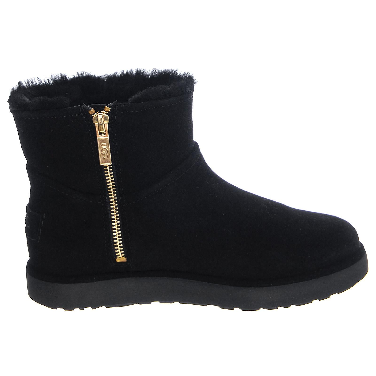  UGSCLMBLVBKL1108143W  UGG 