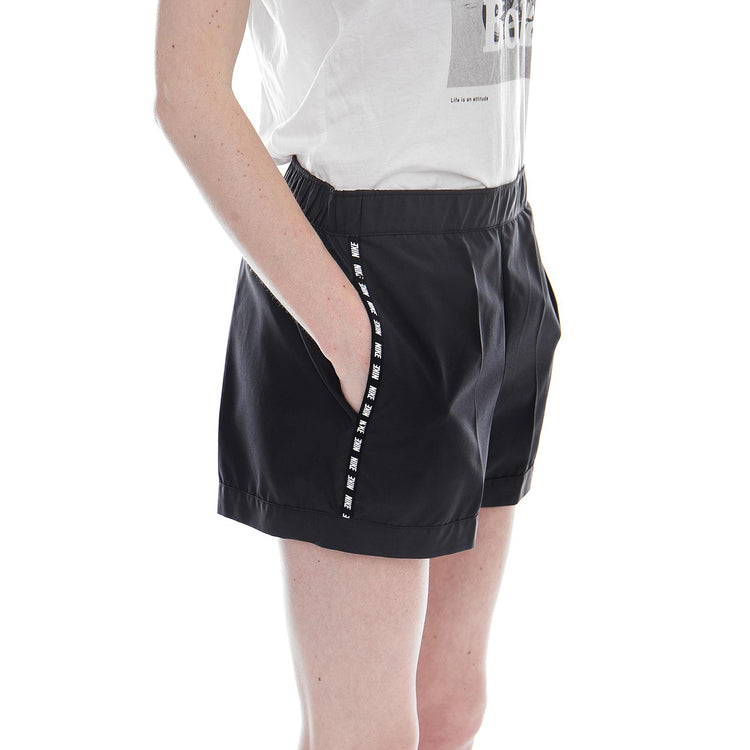 Nike Sportswear Advance 15 BLACK/WHITE 885389-010  NIKE 