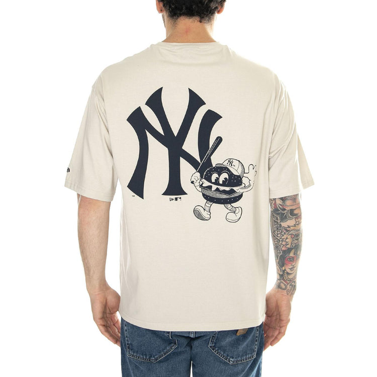 MLB Food Graphic OS Tee New York Yankees Stone / Navy - Maglietta Girocollo Uomo Beige 60435533  NEW ERA 