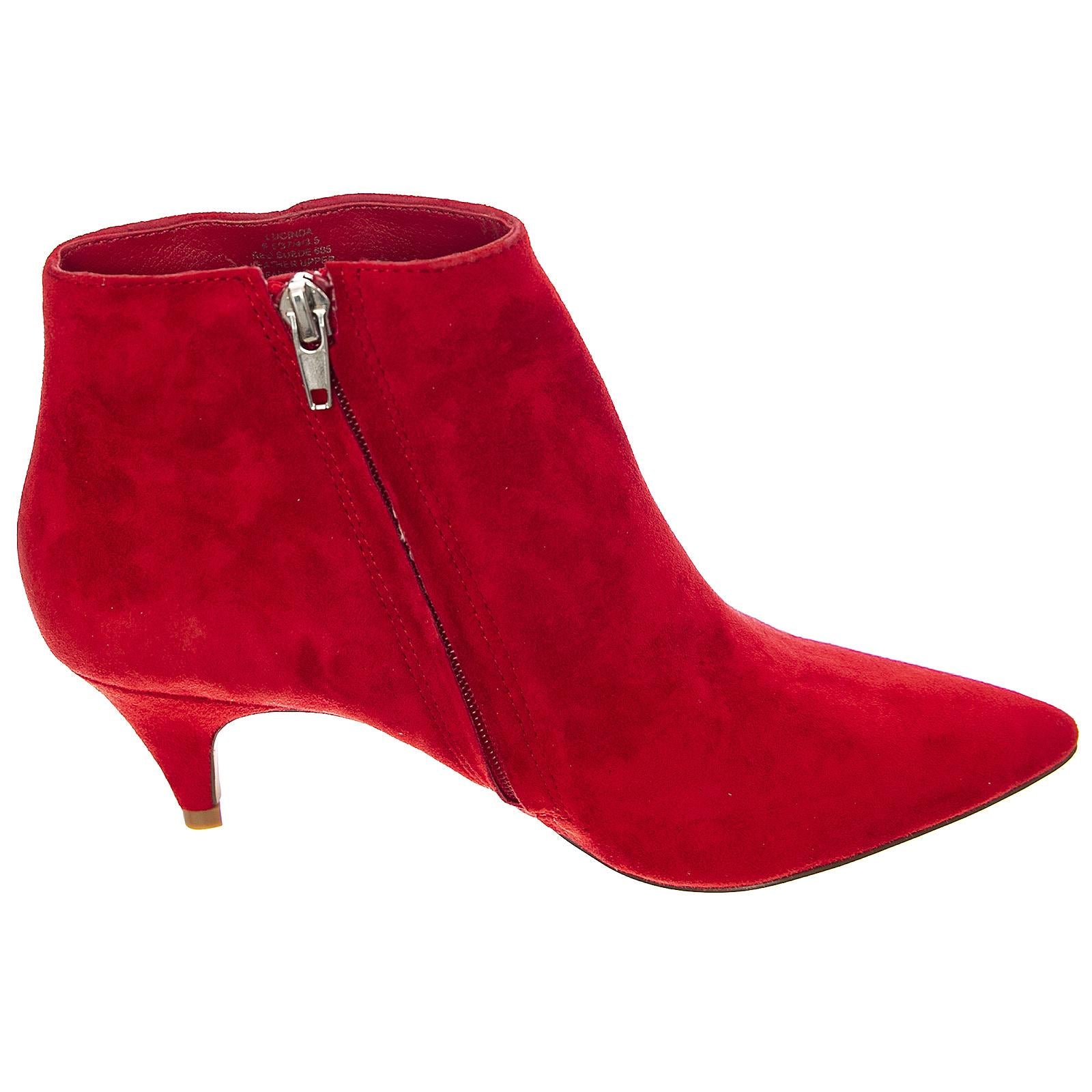 SMSLUCINDA-REDS  STEVE MADDEN 