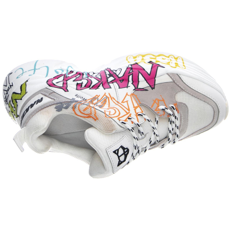  NWSTRACK-WHTGRAF  NAKED WOLFE 