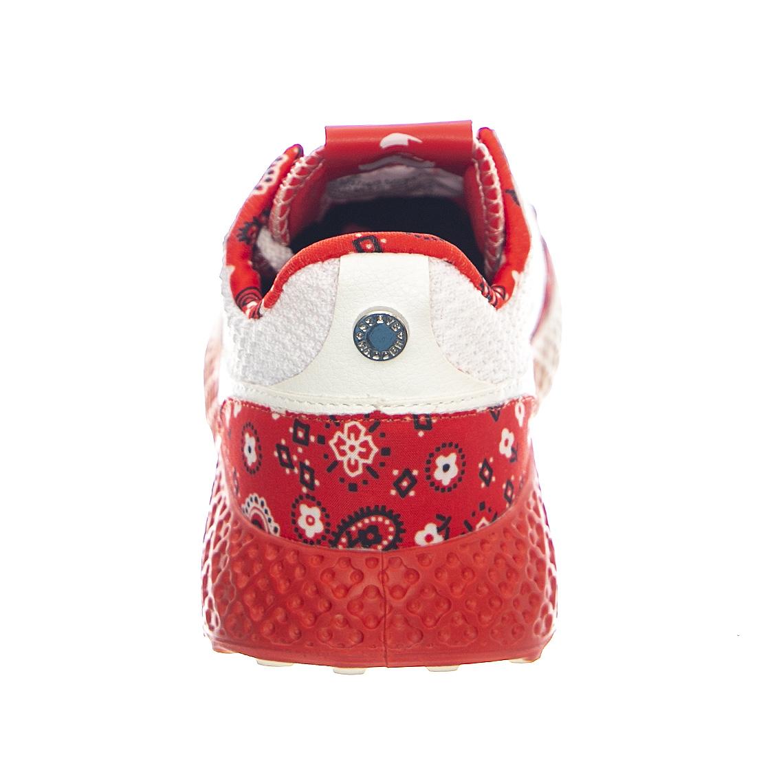  SMPRAMP-REDMLT  STEVE MADDEN 