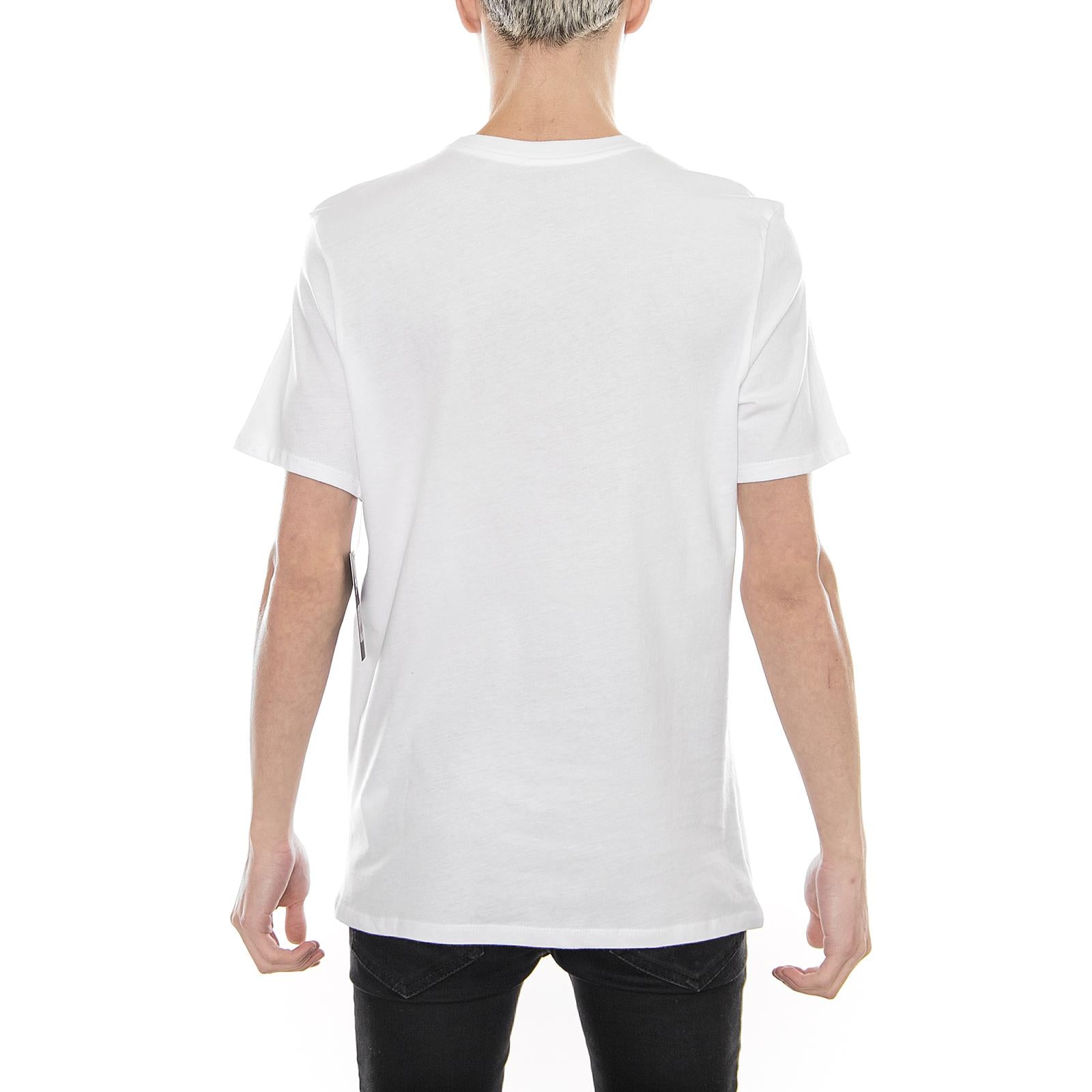 NSW TEE ICON FUTURA White / Black 696707-104  NIKE 