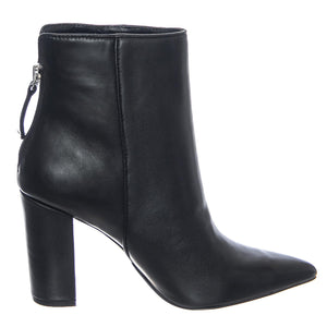  SMSRENN-BLKL  STEVE MADDEN 