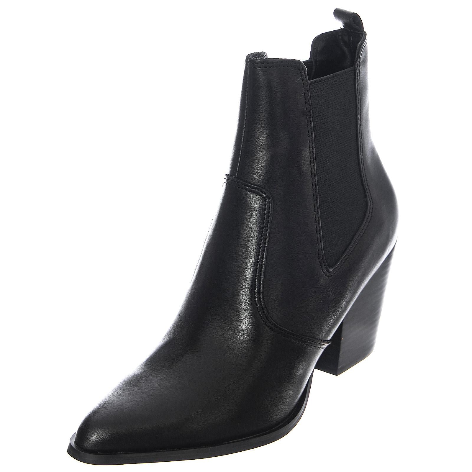  PATR02S1  STEVE MADDEN 