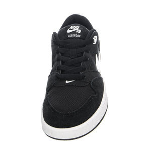  CJ0883-001  NIKE 