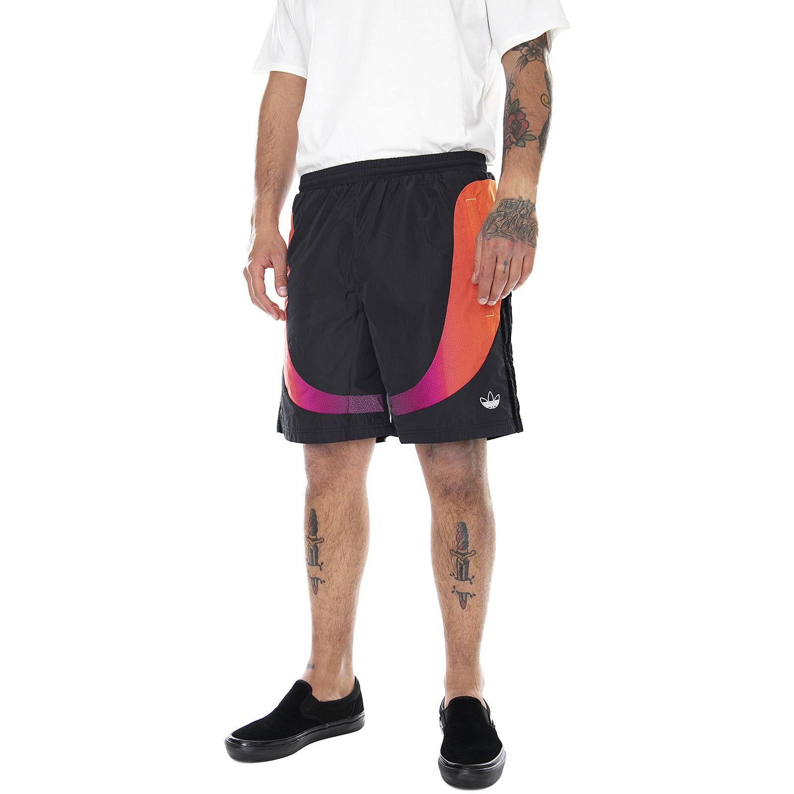 GN2467  ADIDAS 