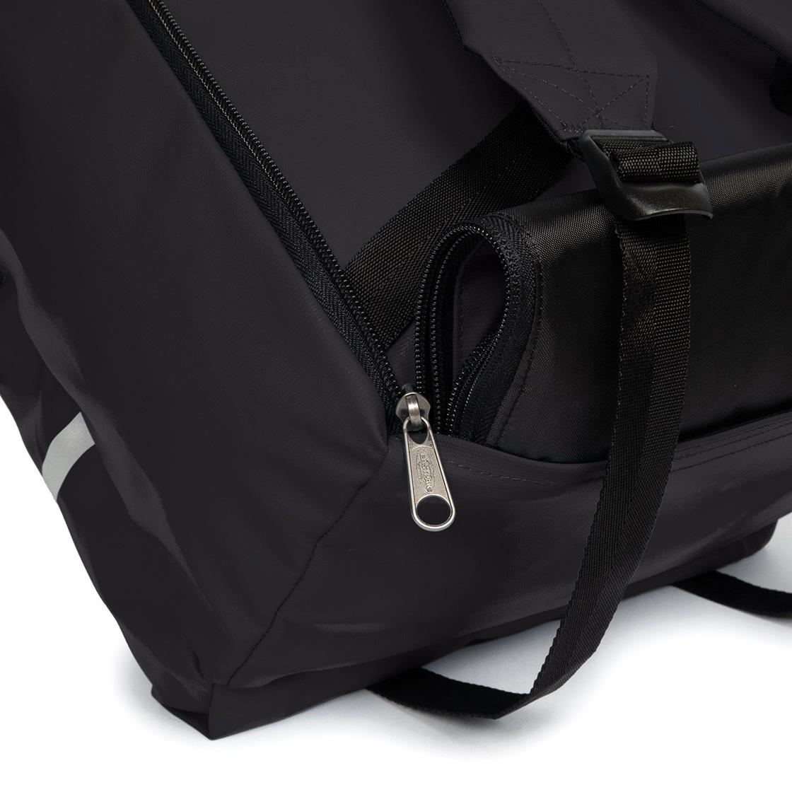  EK0A5BD4O131  EASTPAK 