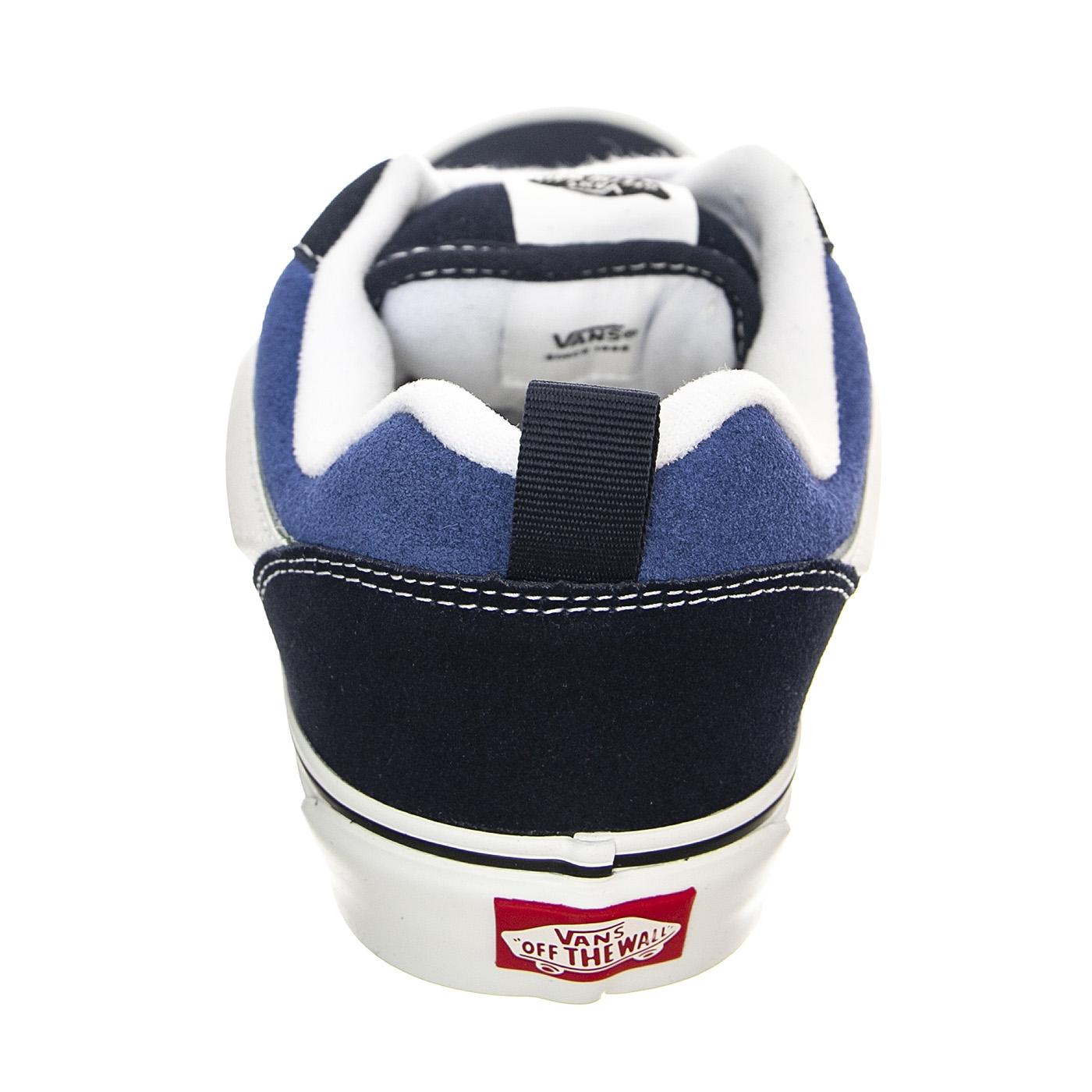 Knu Skool Navy / True White - Scarpe Stringate Profilo Basso Uomo Blu VN0009QCNWD1  VANS 