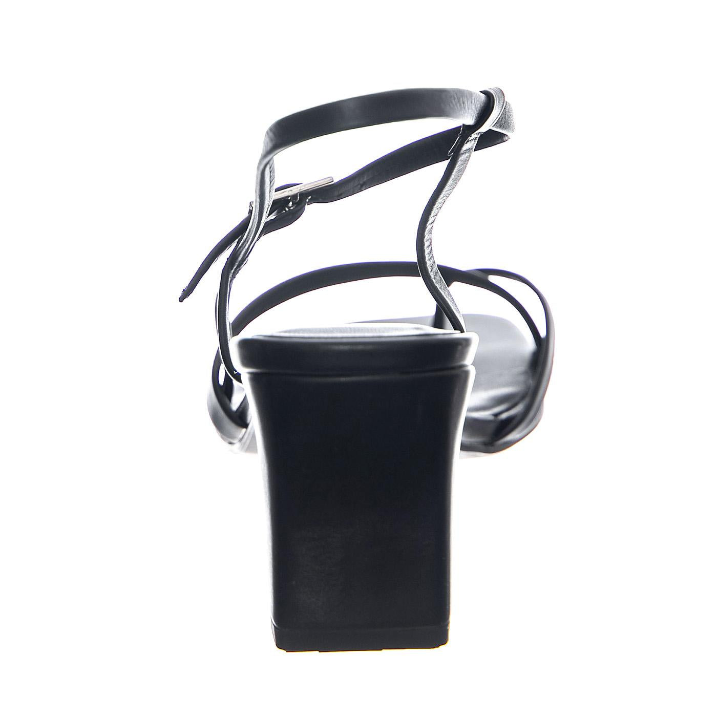 Luisa Black Cow Leather Chrome Free Tanned - Sandali Donna Neri VBS5312-301-20  VAGABOND 