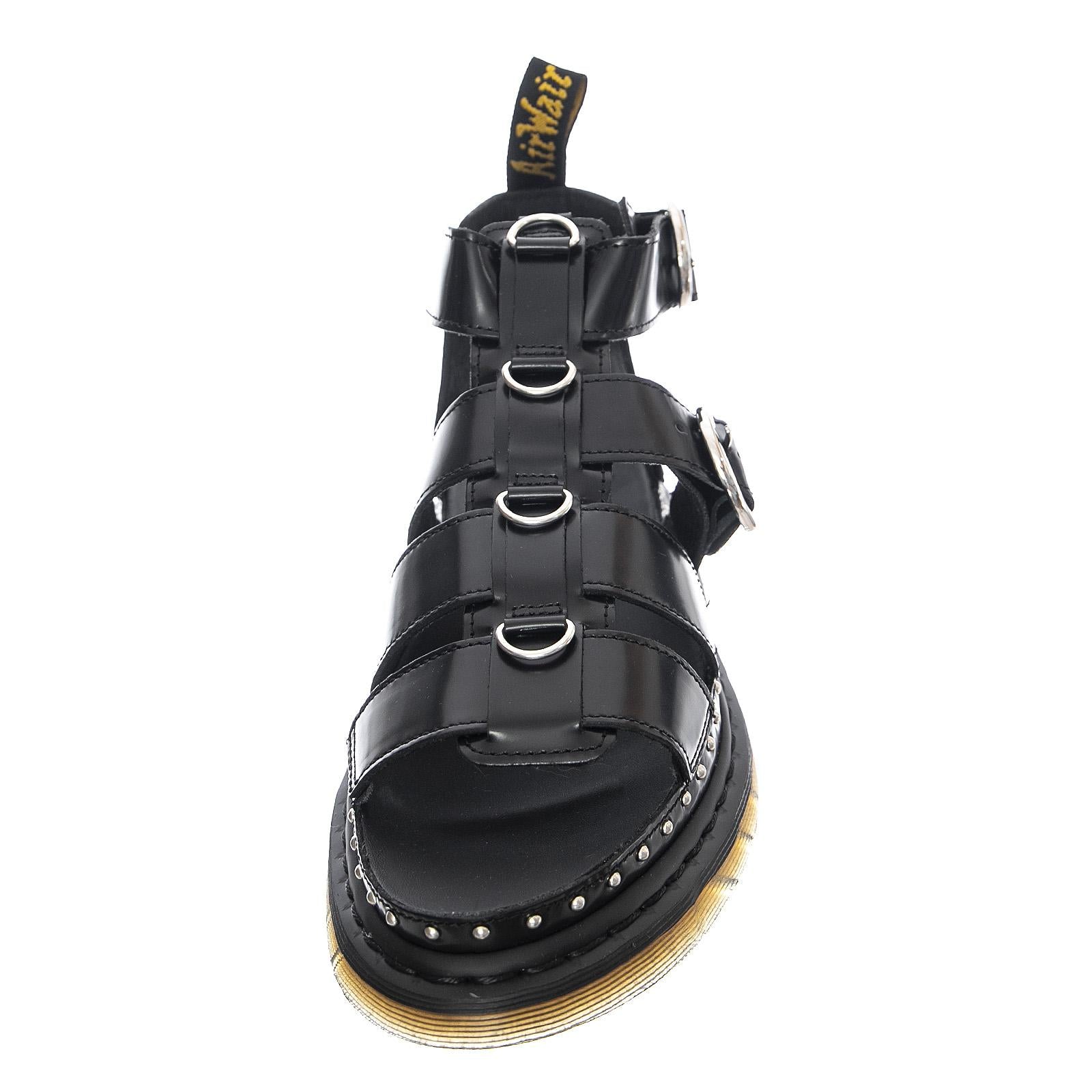  DMSMACHBKBU26566001  DR.MARTENS 