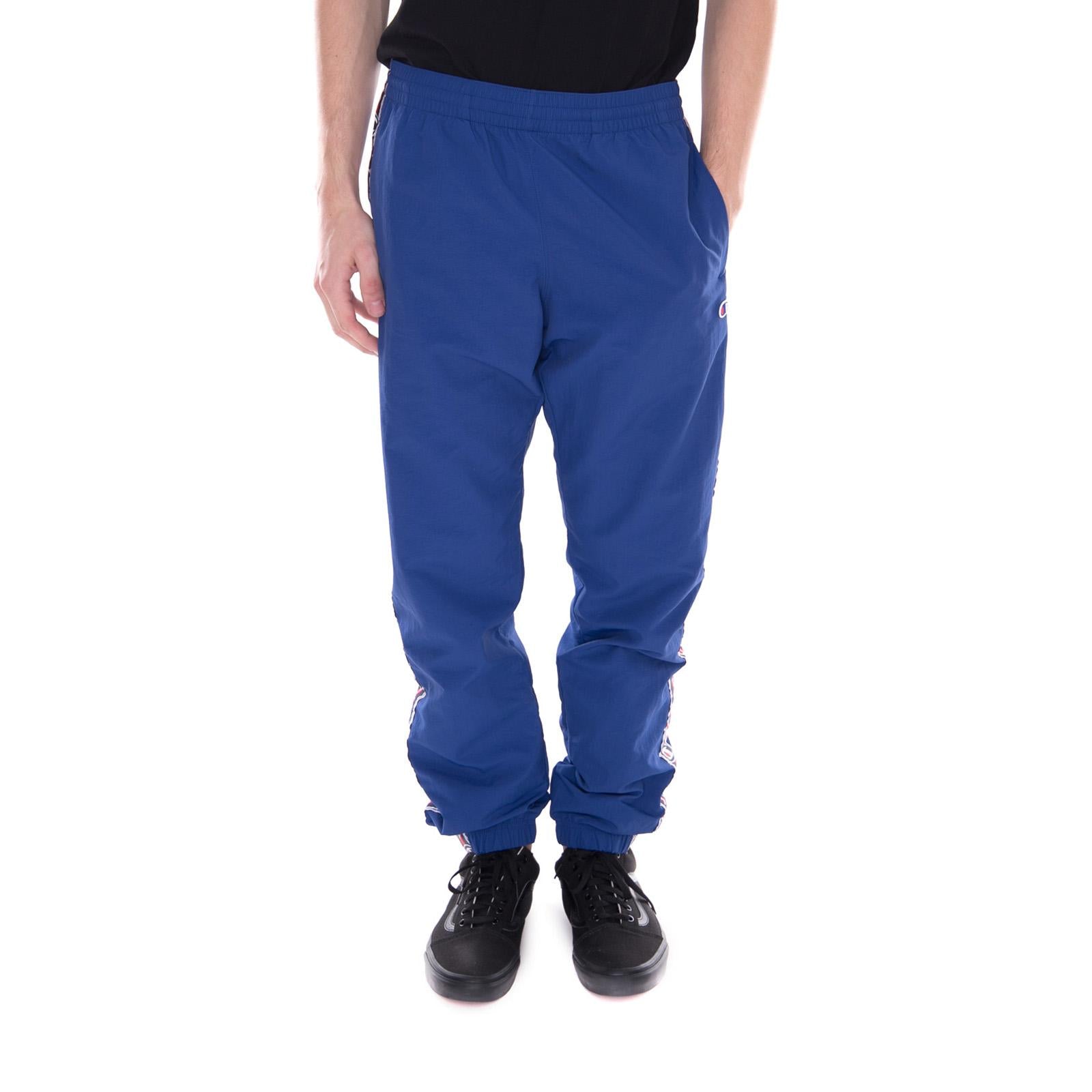  211950-BS025  CHAMPION 