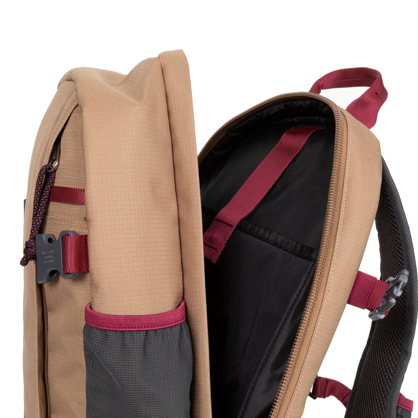 Out Safepack Out Brown - Zaino Marrone EK0A5BEL9A81  EASTPAK 