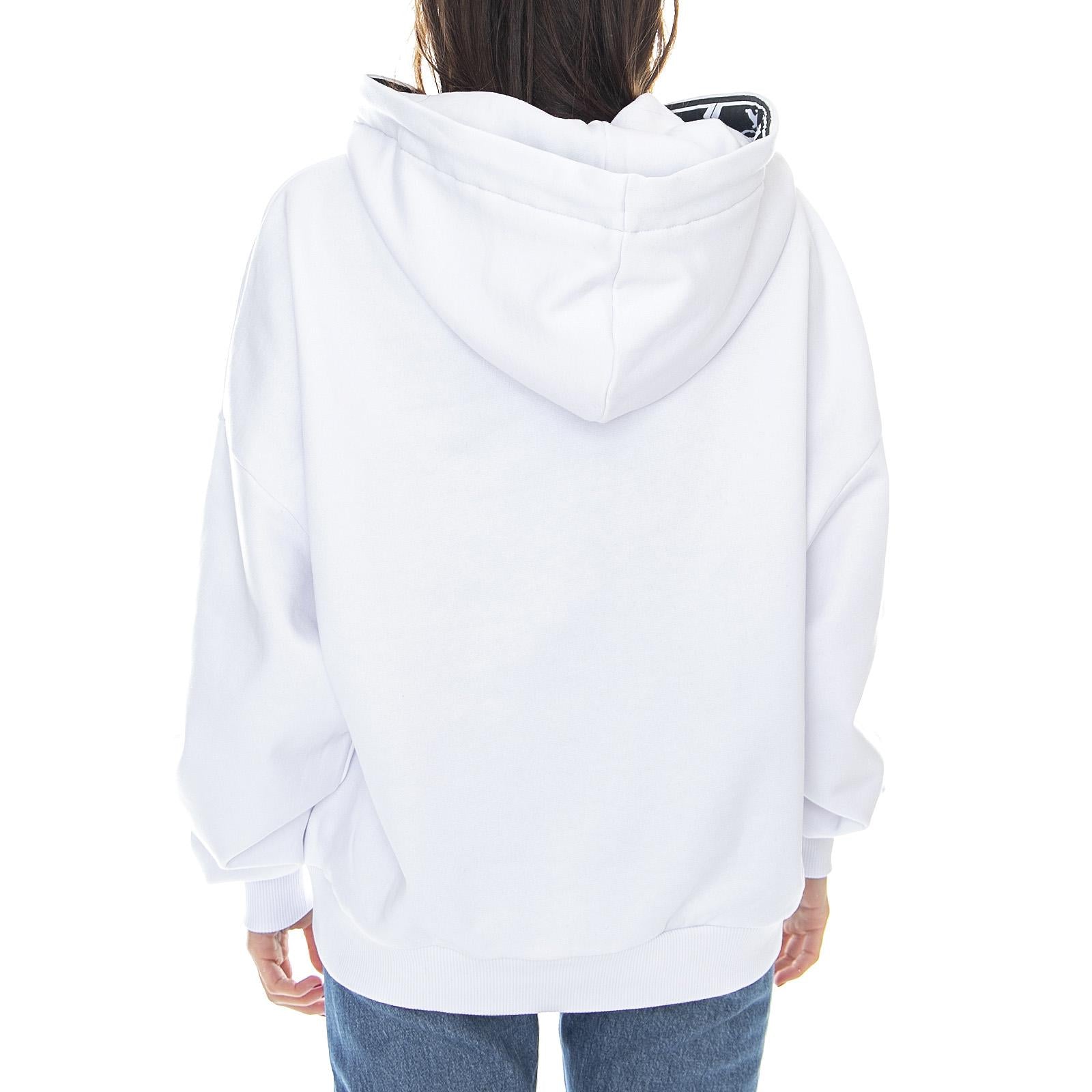  KRCKK-W-Q3-2019-08  KARL KANI 