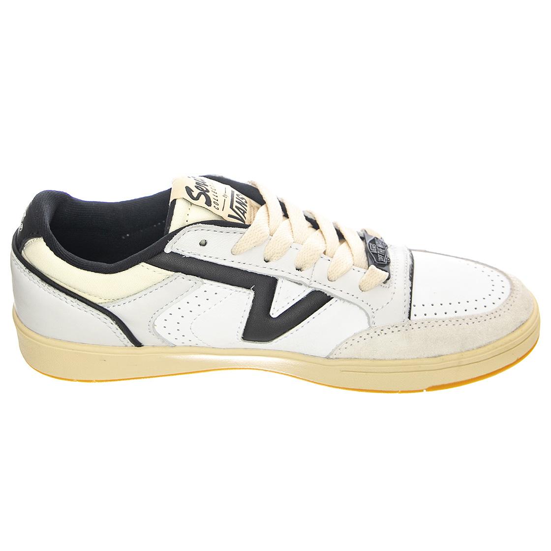UA Lowland CC JMP SRIO Black / White - Scarpe Stringate Profilo Basso Uomo Bianche VN0A5KYF6BT1  VANS 