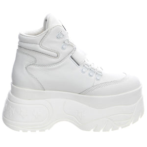  NWSSCANDAL-WHT  NAKED WOLFE 