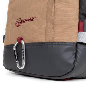 Out Safepack Out Brown - Zaino Marrone EK0A5BEL9A81  EASTPAK 