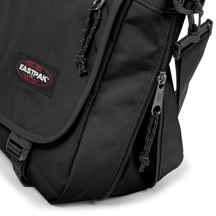DELEGATE BLACK EK076008  EASTPAK 